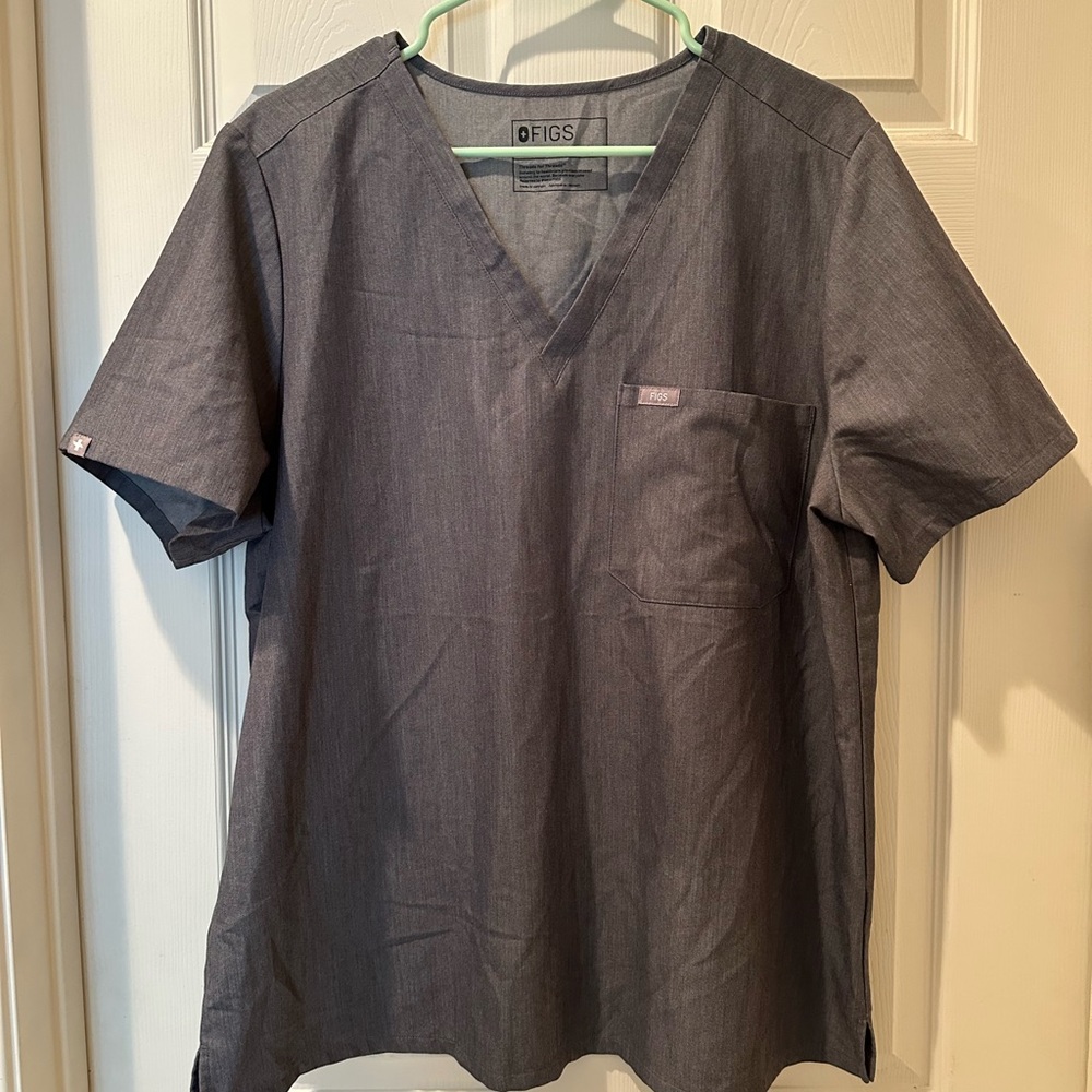 Figs. Scrub set